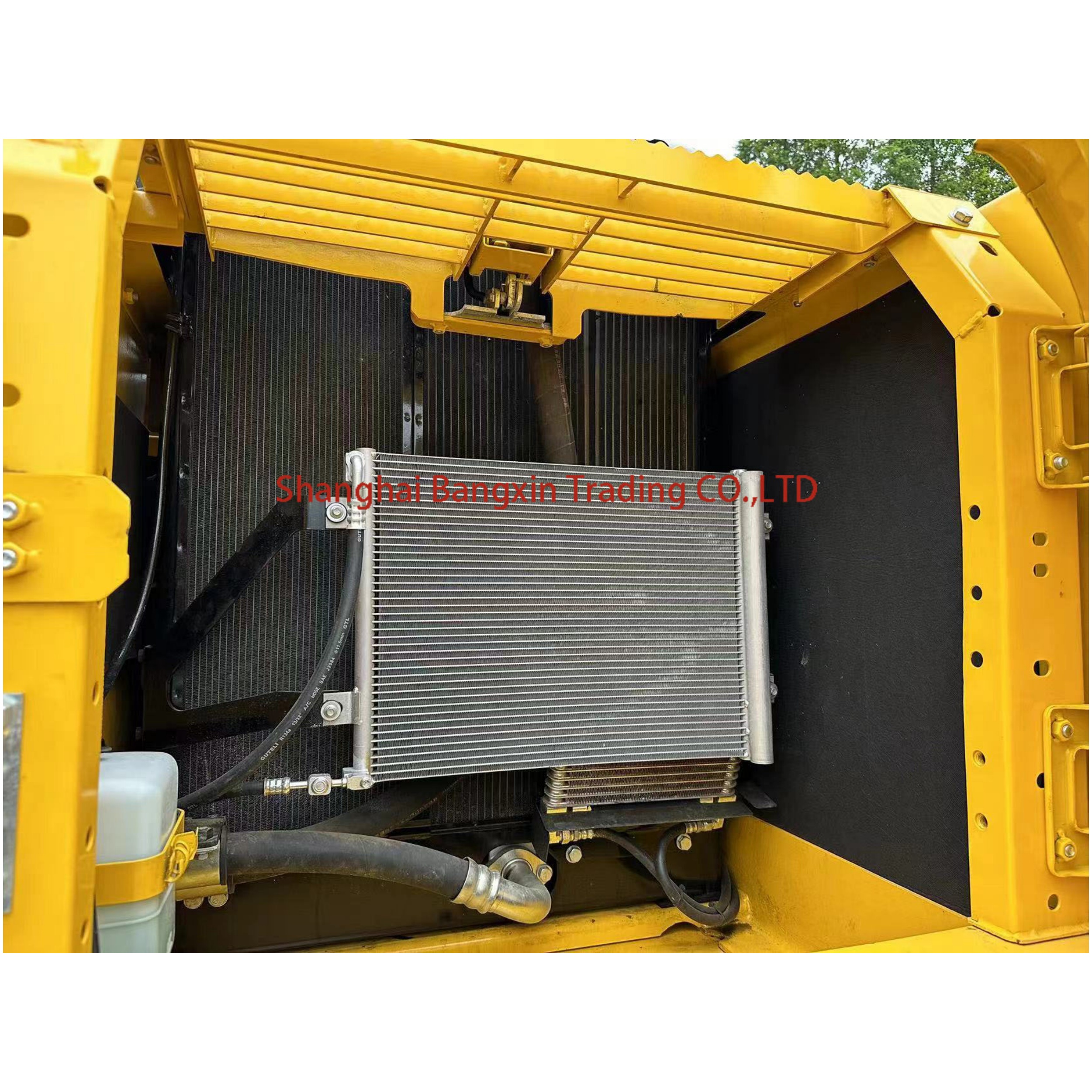 Used excavator komatsu pc200-8 supplier