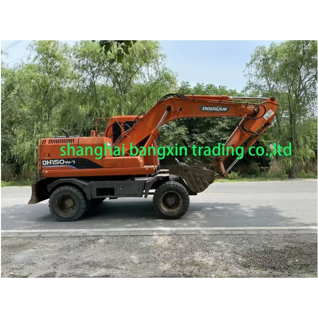 DOOSAN DW150-7 Wheel Excavator Used Wheel Excavator distributor