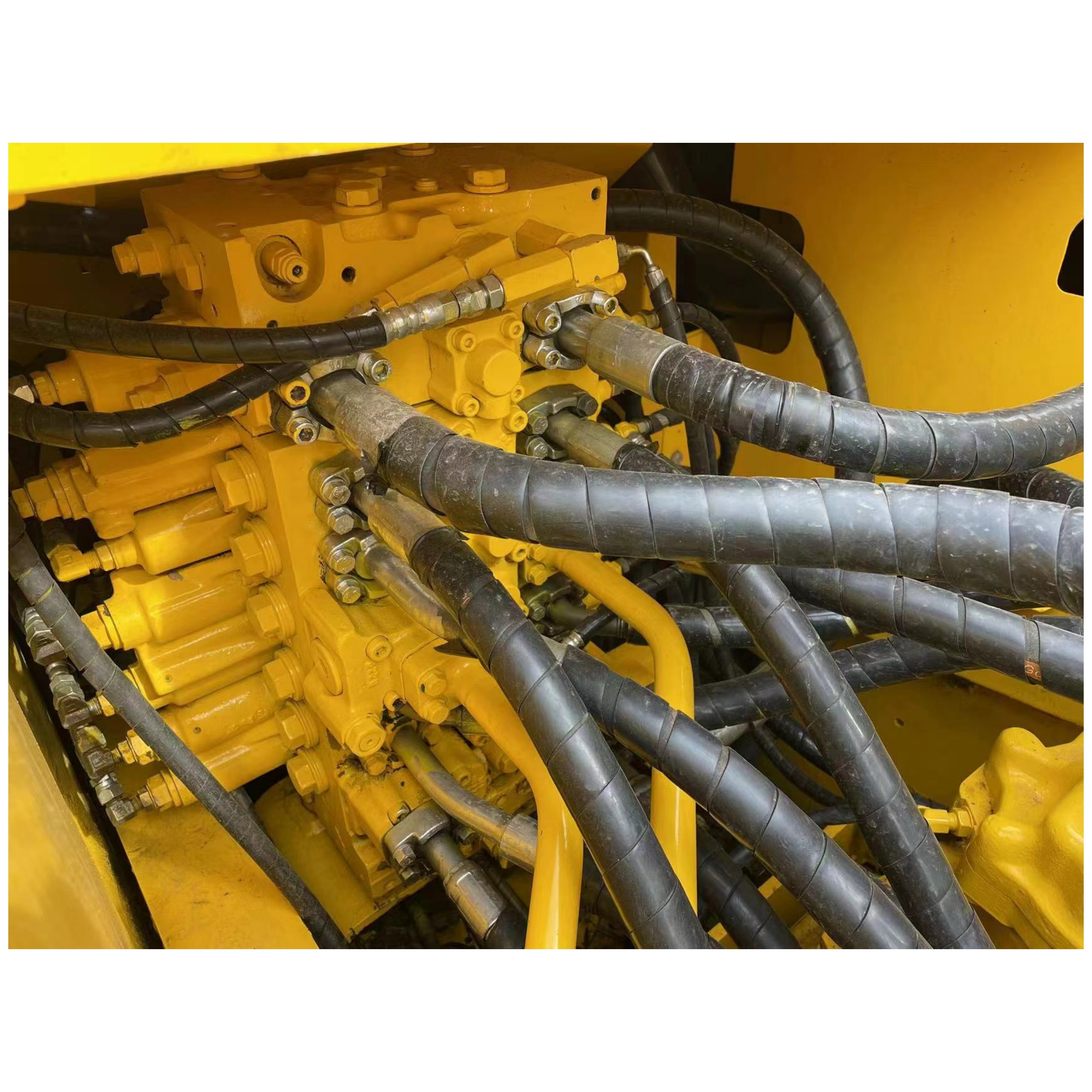 Used excavator komatsu pc210-8 supplier Used excavator komatsu pc210-8 supplier