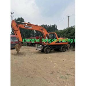 used doosan dh210 wheel excavator Korea Original Used Wheel Excavator distributor