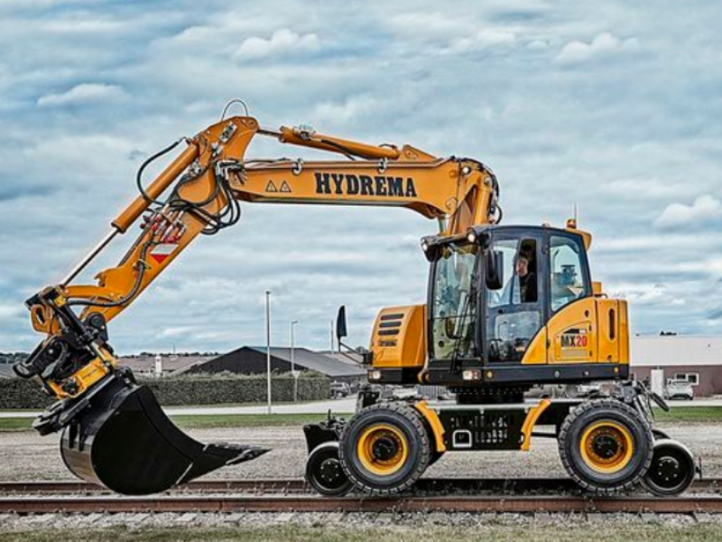 Used Excavators 01